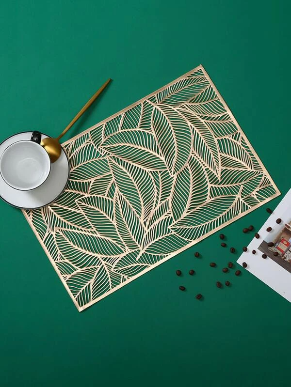 Placemat Leaves Design
