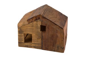 Wooden House Dec Brown