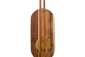 Cutting Board Acacia Wood Oval With 3 Gold Knives