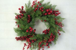 Xmas Wreath Imperial With Red Berries