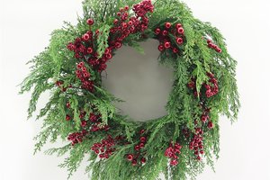 Xmas Wreath Norfolk With Red Berries