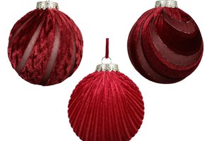 Xmas Ball With Velvet Line