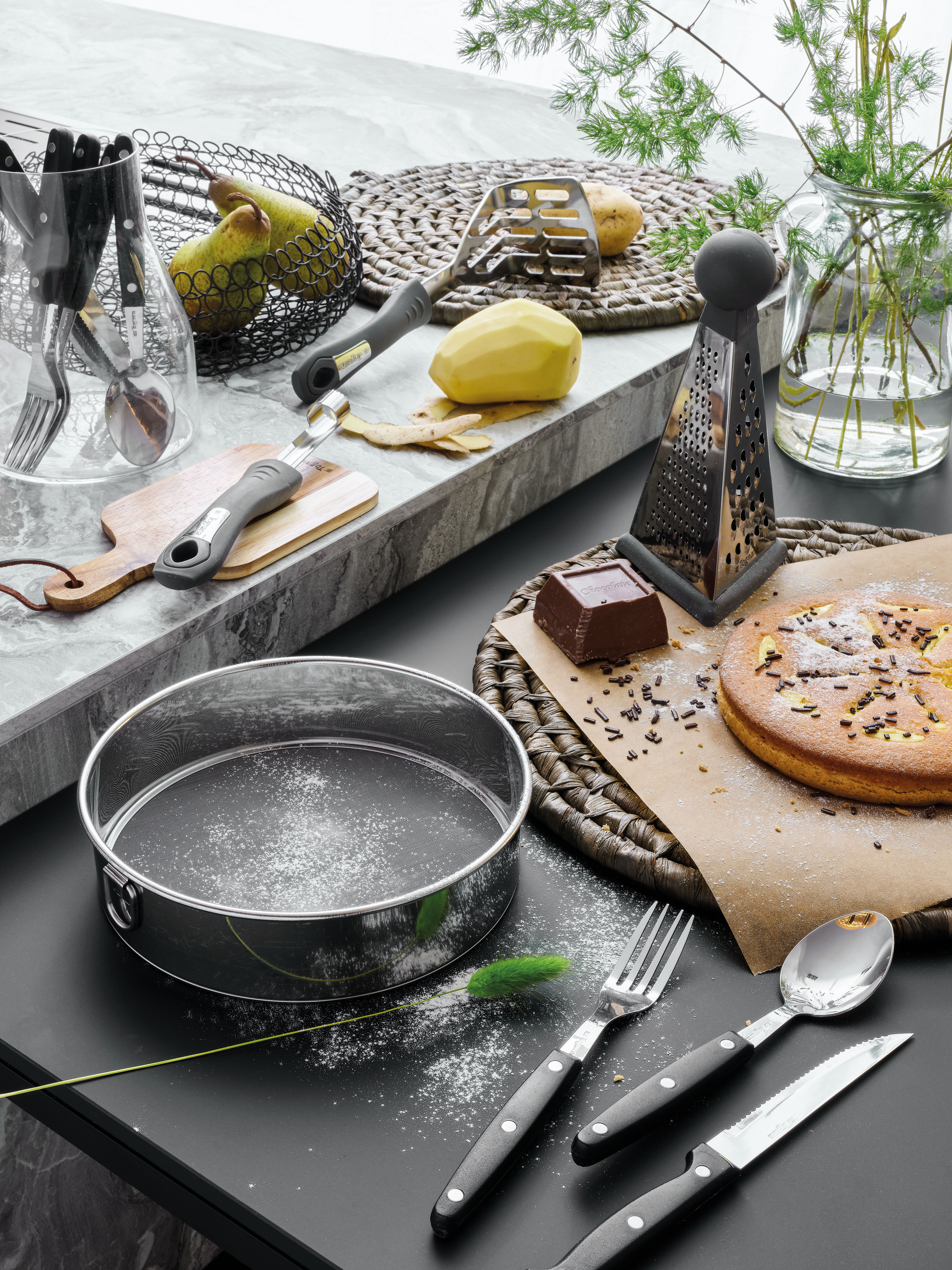 Mythos Flour Sifter by Tognana