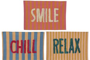 Rug Striped with Quotes