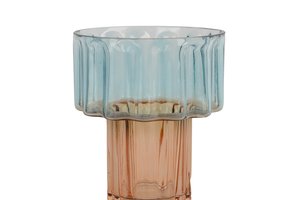 Vase Glass With Scallop Pattern